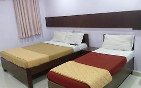 Oyo 721 Panasia Residency